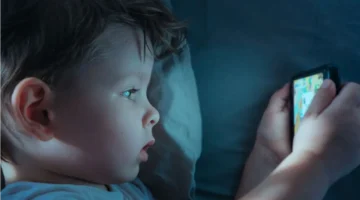 تشديد الرقابة على الأطفال يحتاجه أكثر من 800 ألف طفل بريطاني يتعرضون لمحتوى السوشيال ميديا للبالغين 1